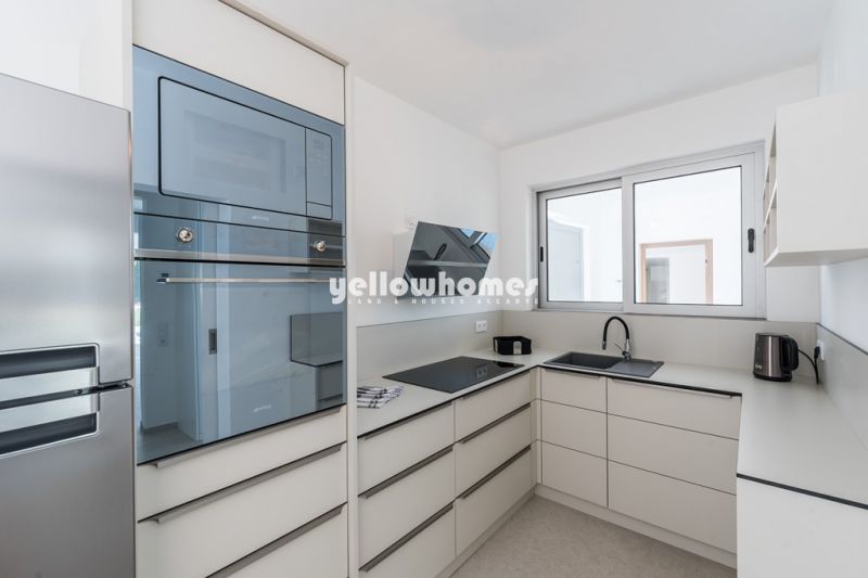 Recentemente renovada moradia V3+1 perto da praia